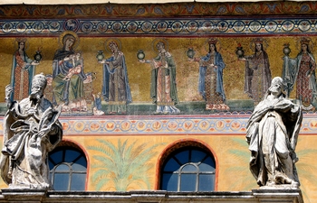 Fachada de Santa Mar�a in Trastevere