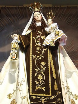 Virgen del Carmen de Maipú Virgen del Carmen de Maipú
