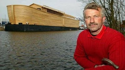 Reconstrucci�n del Arca de No� en Amsterdam