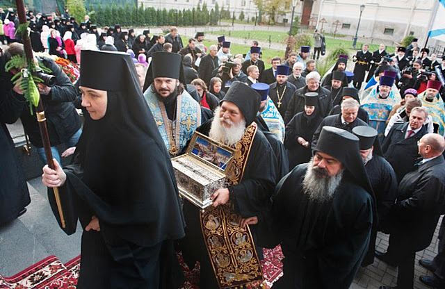 Llegada del Sagrado Cinturón de la Virgen a Rusia Llegada del Sagrado Cinturón de la Virgen a Rusia
