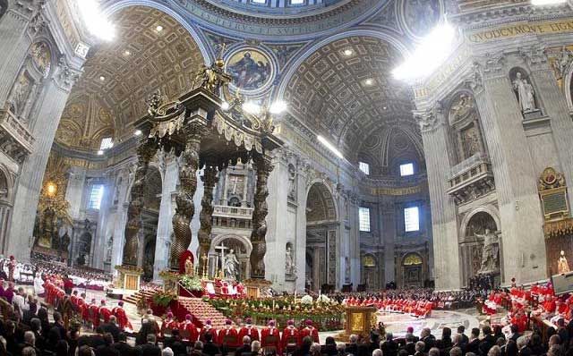 SANTA MISA E IMPOSICI�N DEL PALIO A LOS NUEVOS METROPOLITANOS